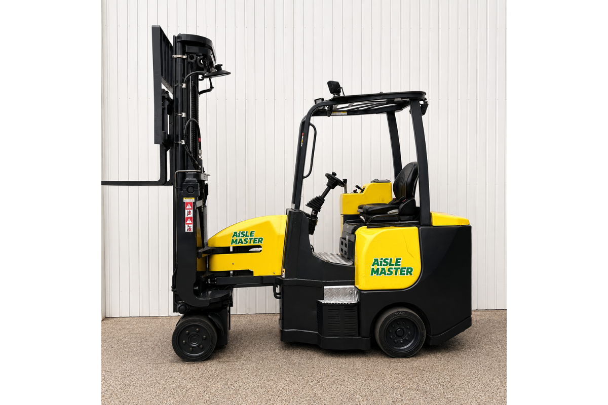 articulated forklift saudi arabia
